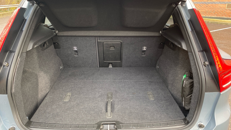 Volvo Xc40 170kW Recharge Plus 69kWh 5dr Auto Electric Estate